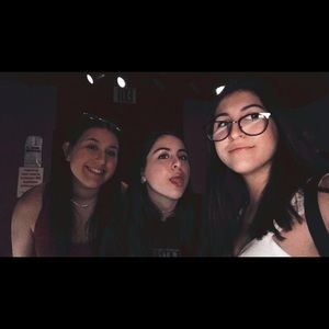 Meet your Posher, Isabelle